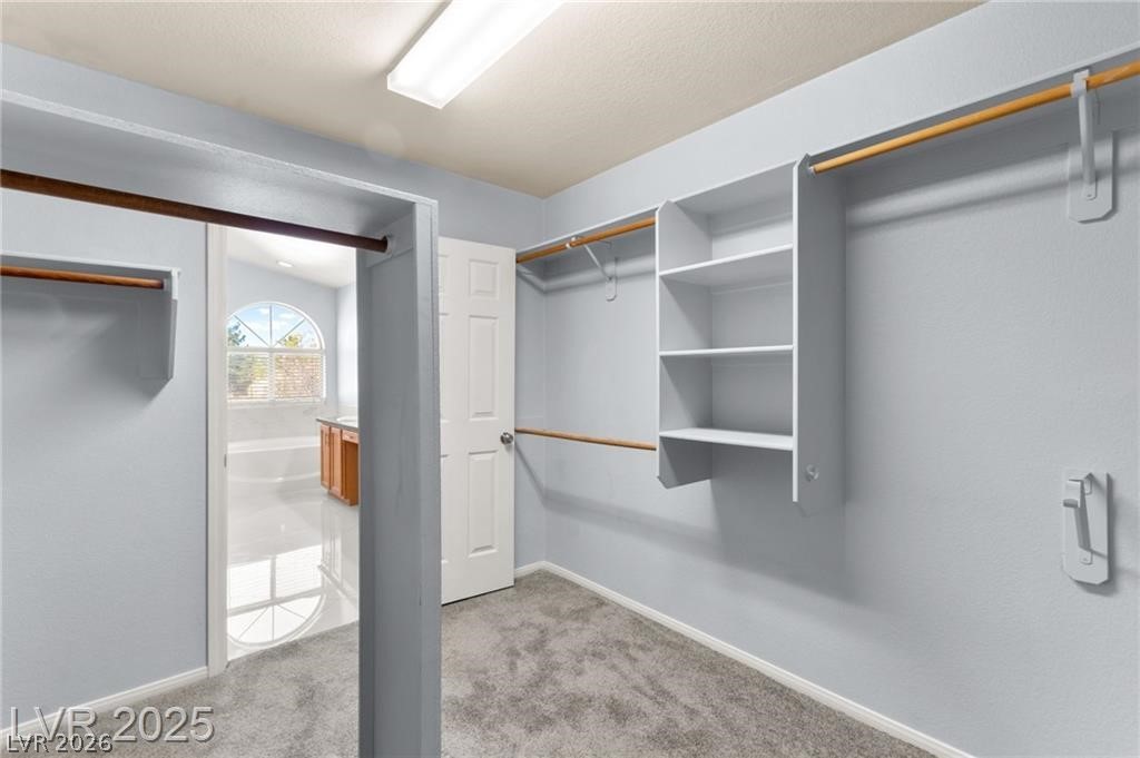 8104 Villa Finestra Drive