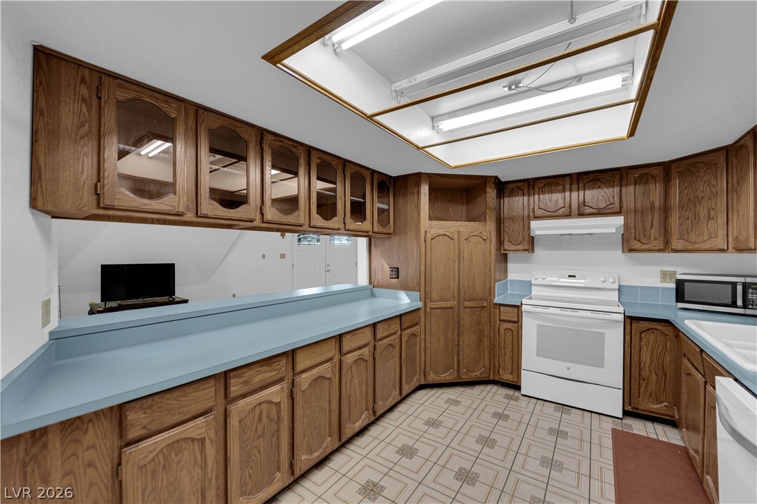 6650 Desperado Street