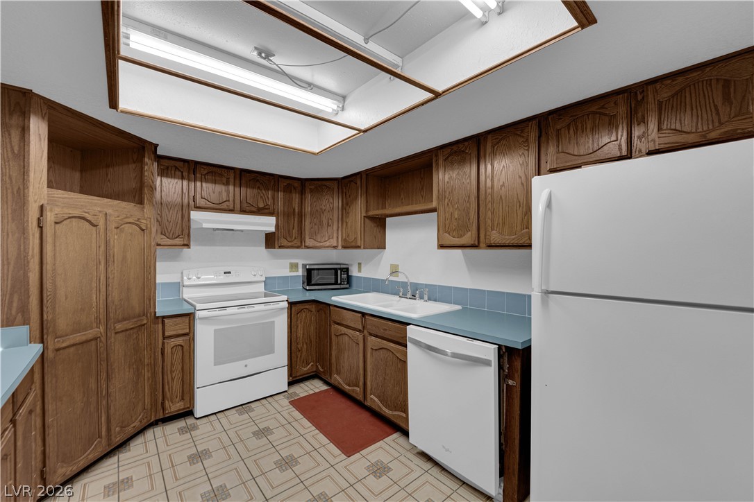 6650 Desperado Street