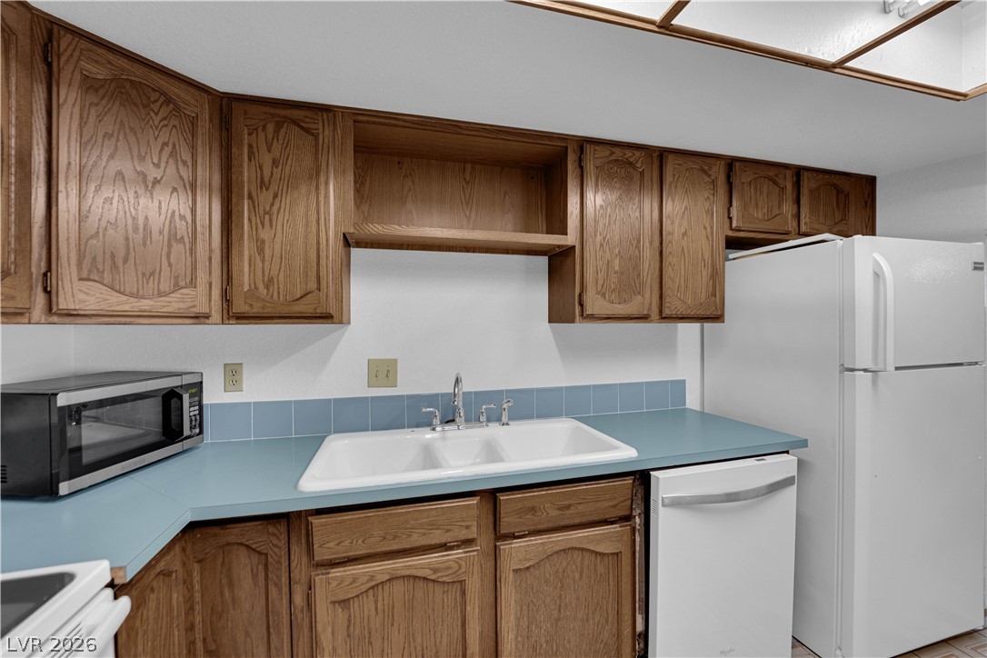 6650 Desperado Street