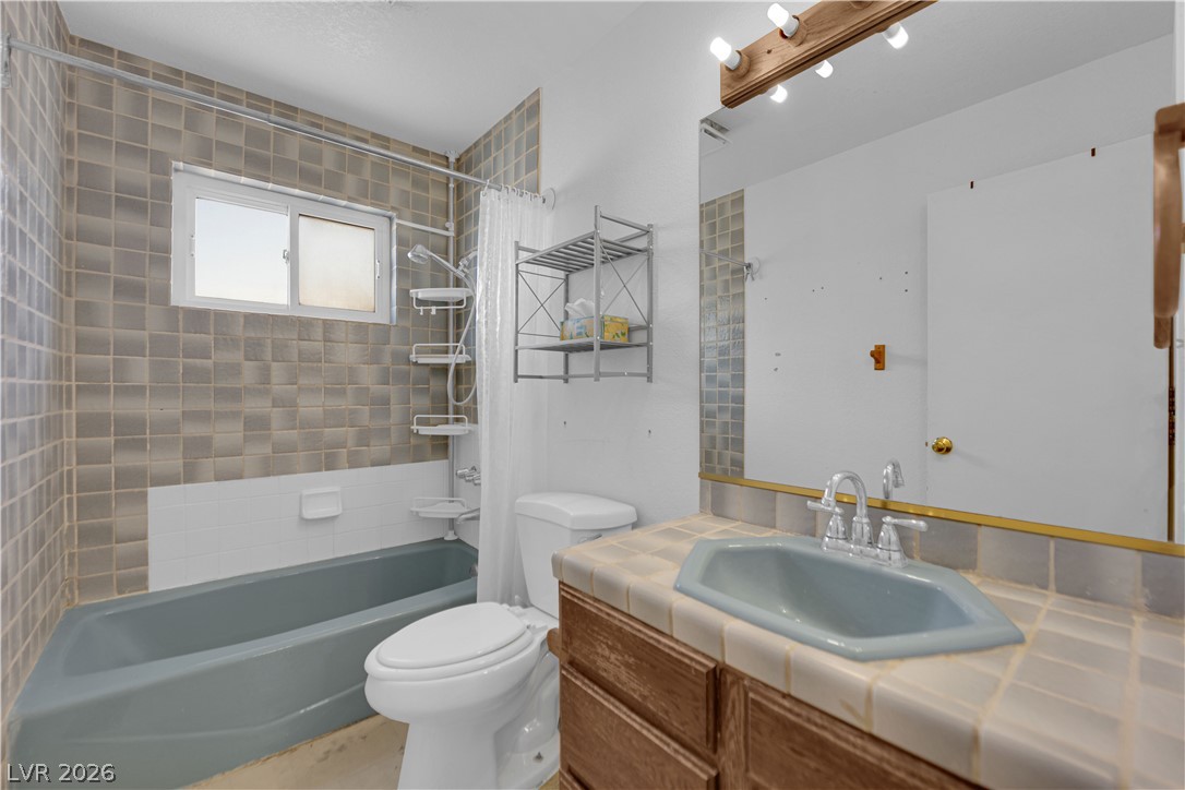 6650 Desperado Street