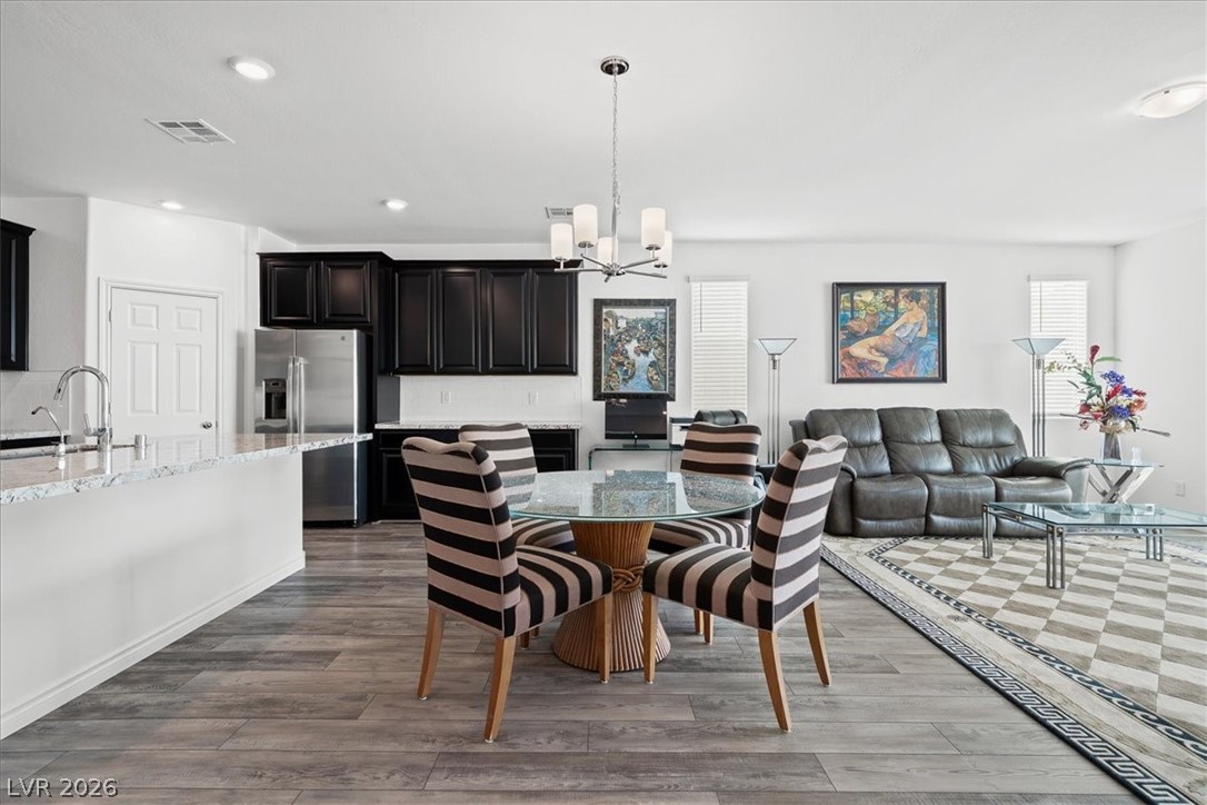 4368 Wonderful Life Street