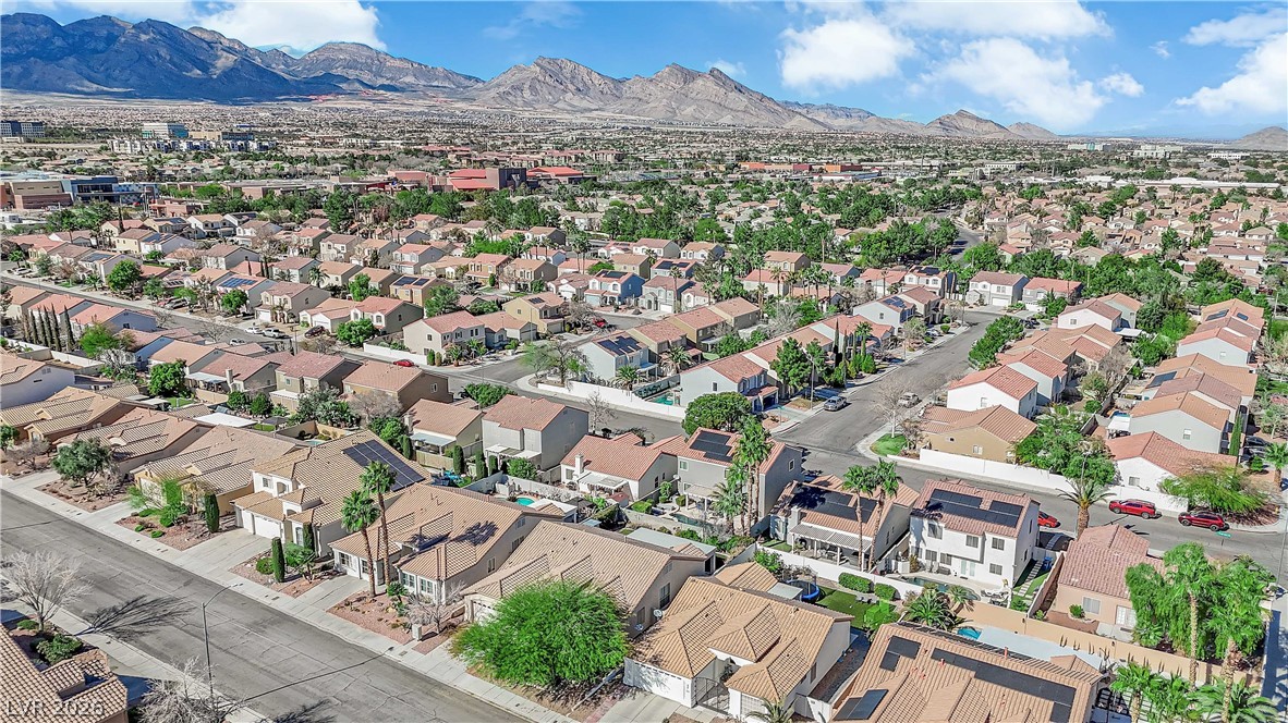 9808 Dusty Winds Avenue