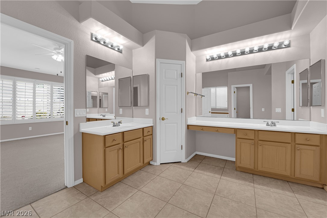 9808 Dusty Winds Avenue