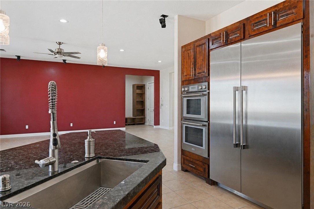 1560 Sundown Drive