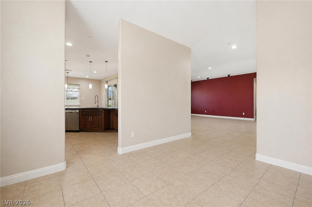 1560 Sundown Drive
