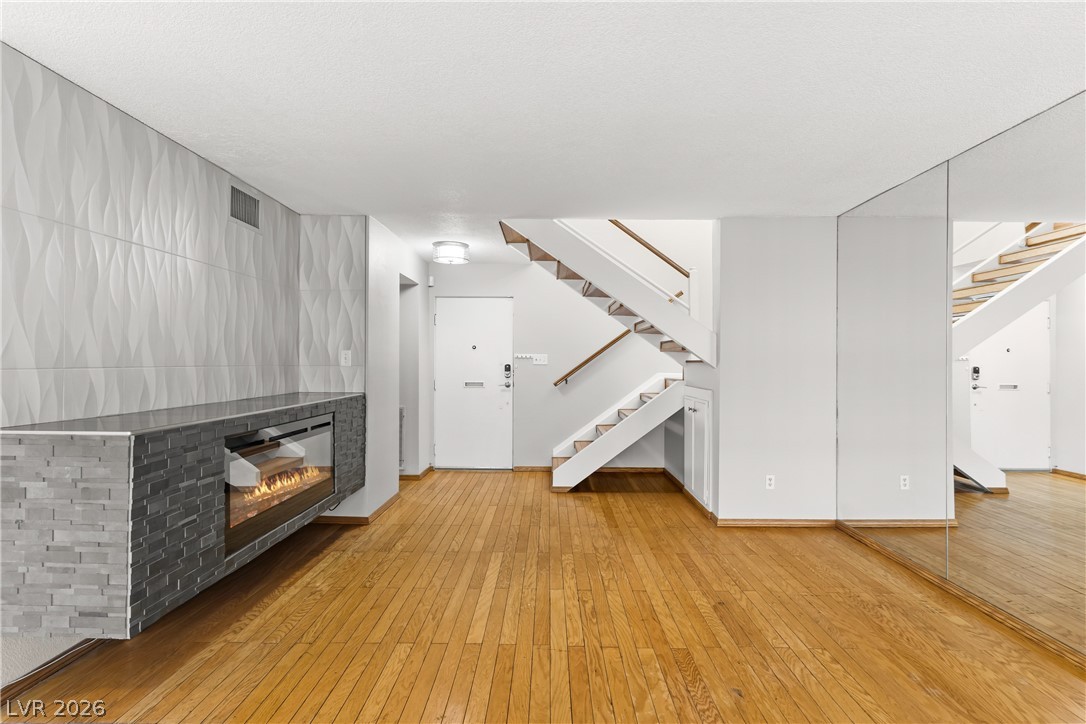 3078 El Camino Avenue