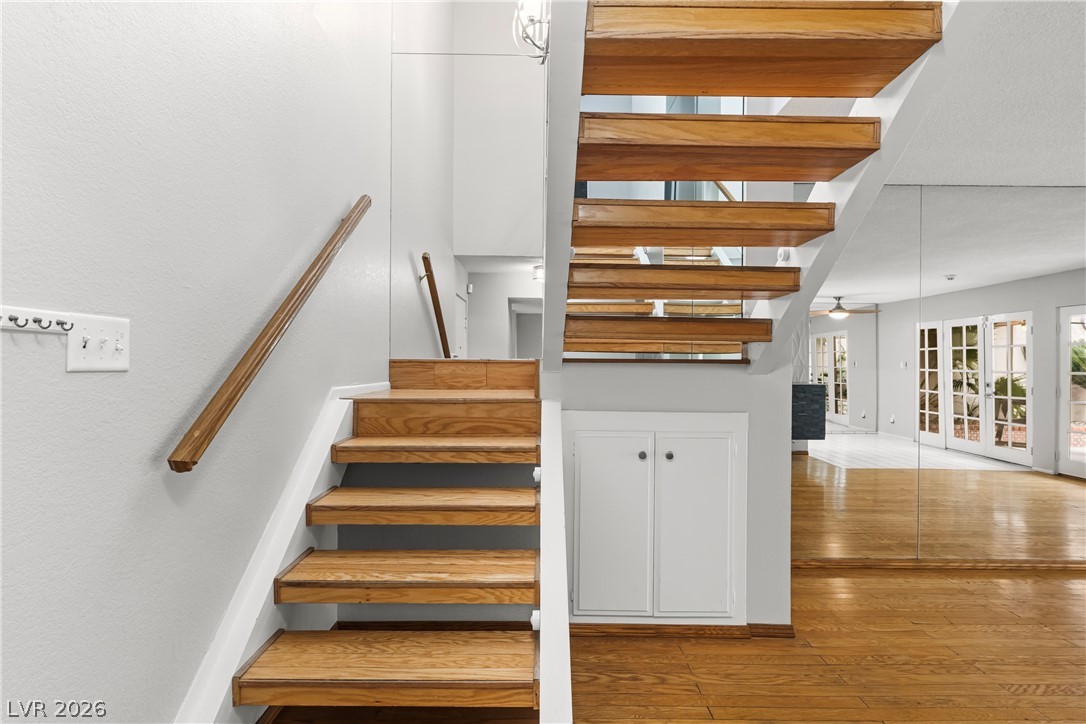 3078 El Camino Avenue