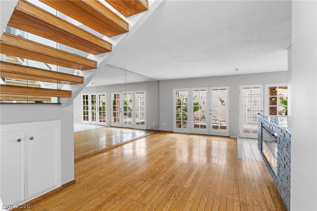 3078 El Camino Avenue