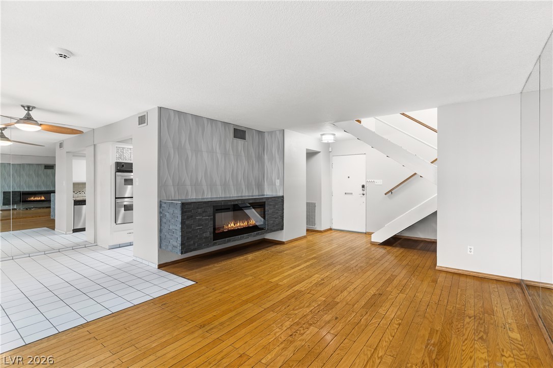 3078 El Camino Avenue