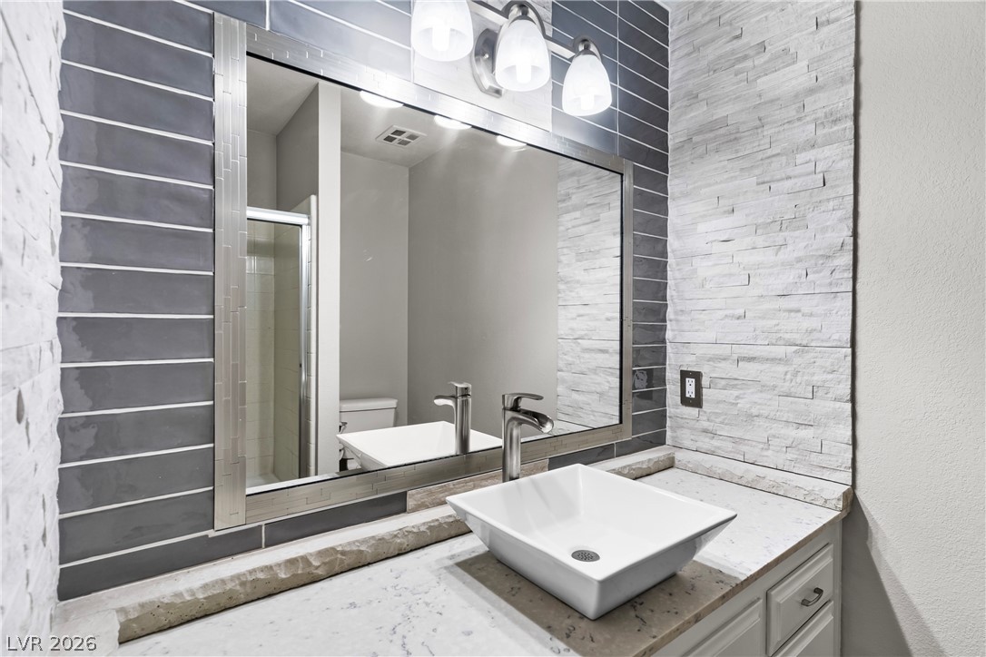 3078 El Camino Avenue