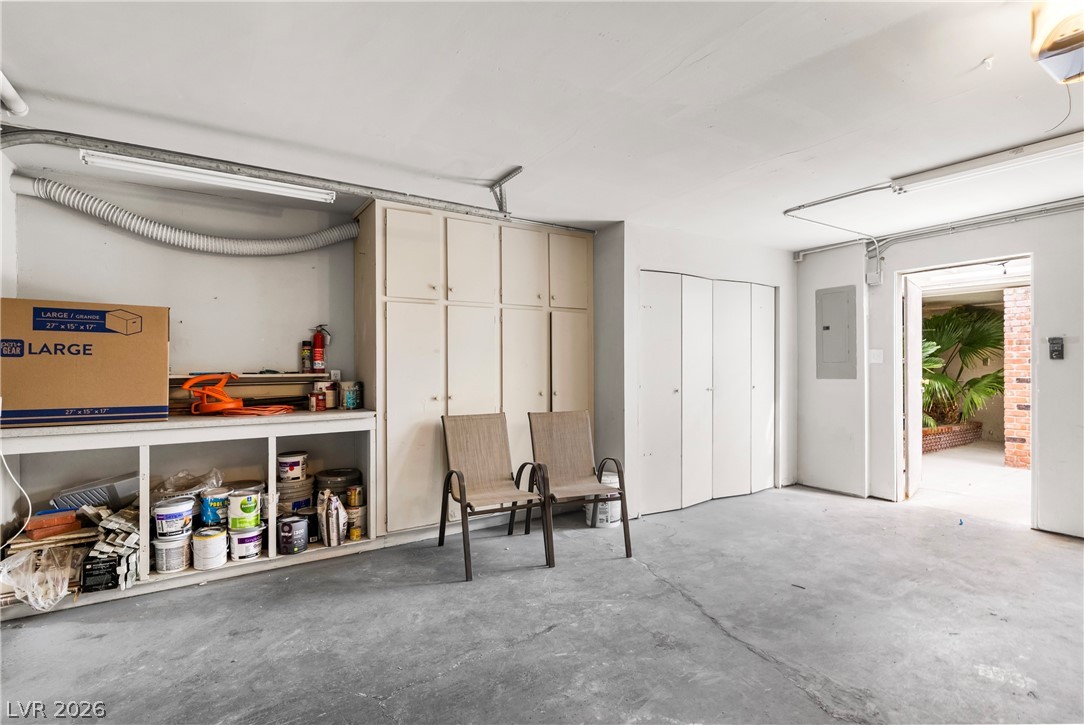 3078 El Camino Avenue