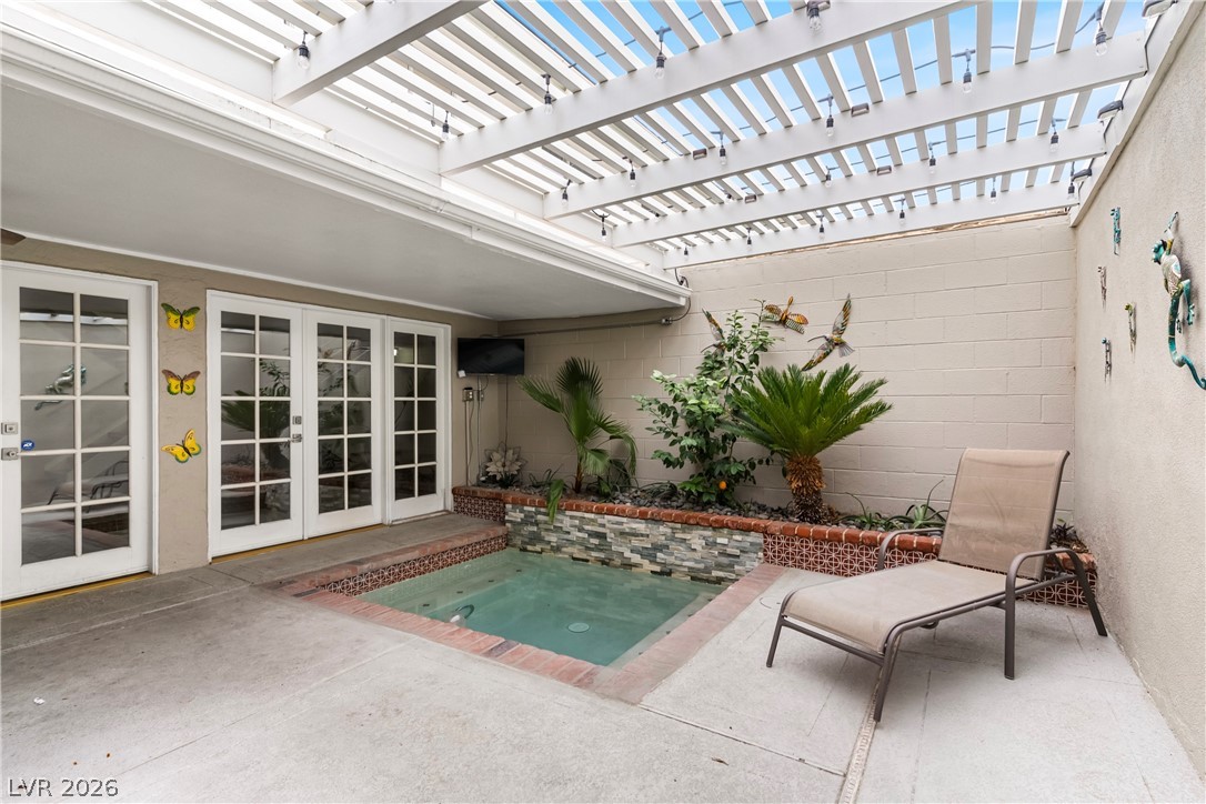 3078 El Camino Avenue