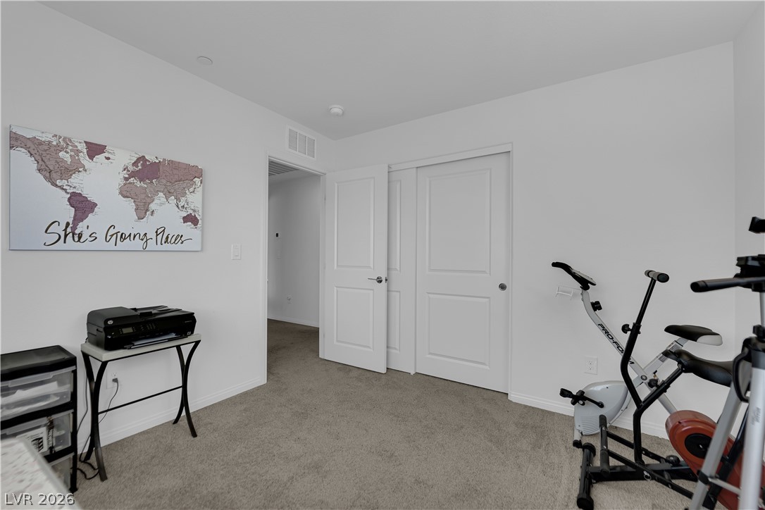 2632 Canary Yellow Court