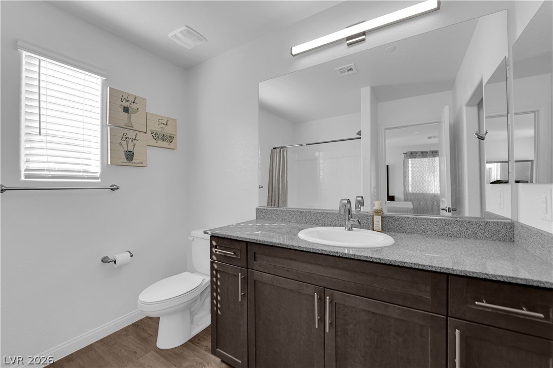 2632 Canary Yellow Court