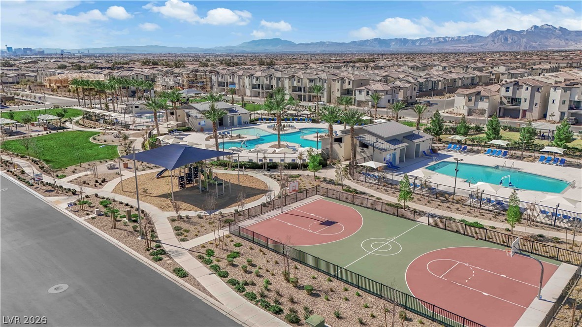 2632 Canary Yellow Court