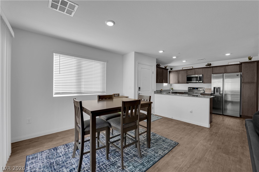 2632 Canary Yellow Court