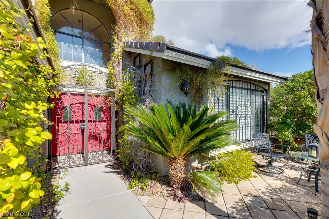 3108 Shadowridge Avenue