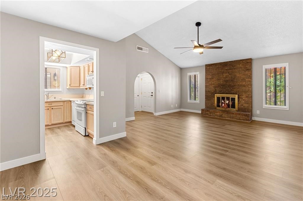 1865 Arbol Verde Way