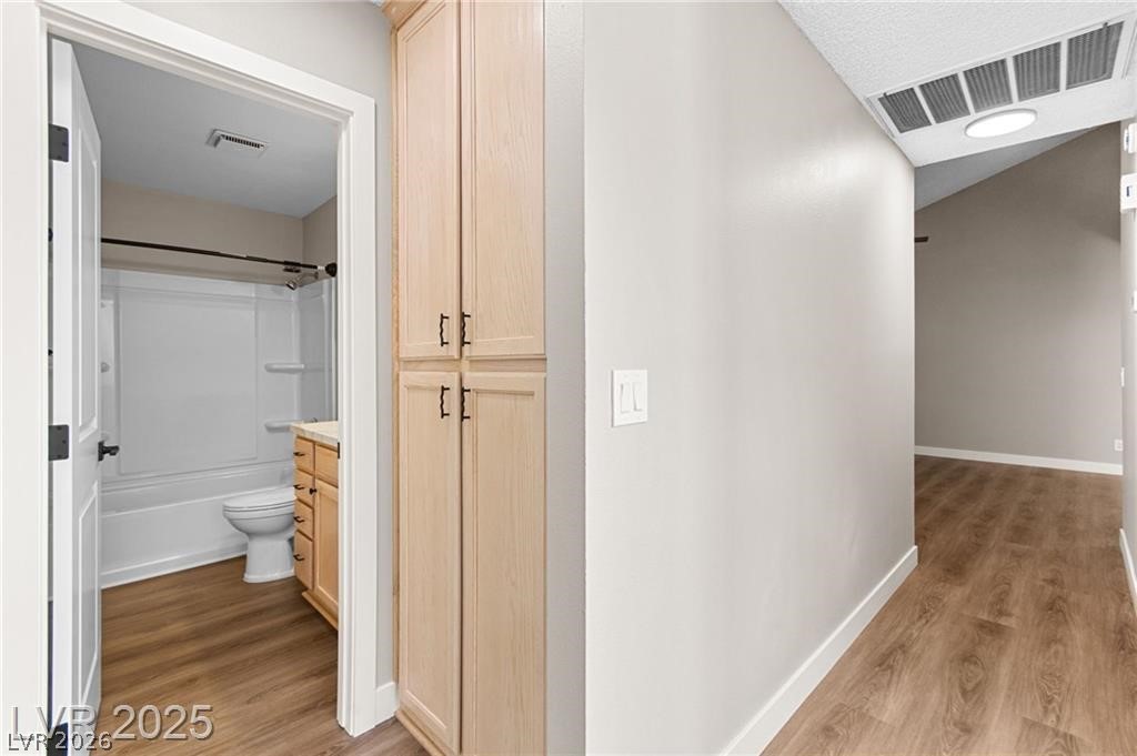 1865 Arbol Verde Way