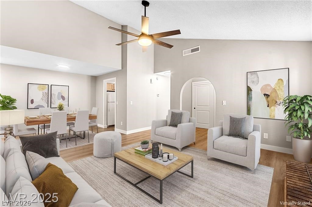 1865 Arbol Verde Way