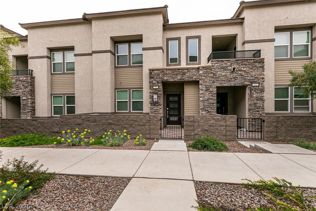 331 Laurel Peak Drive