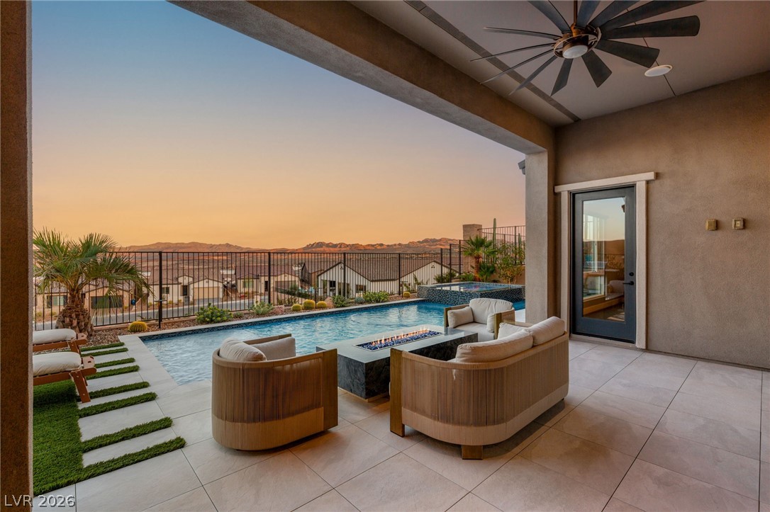 36 Thorn Creek Street