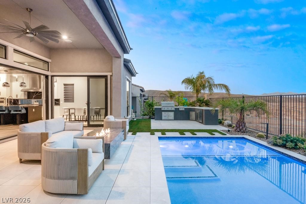 36 Thorn Creek Street