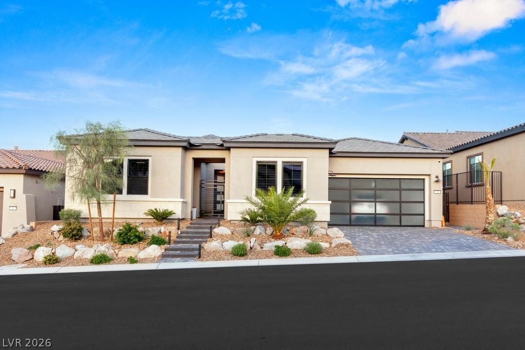 36 Thorn Creek Street