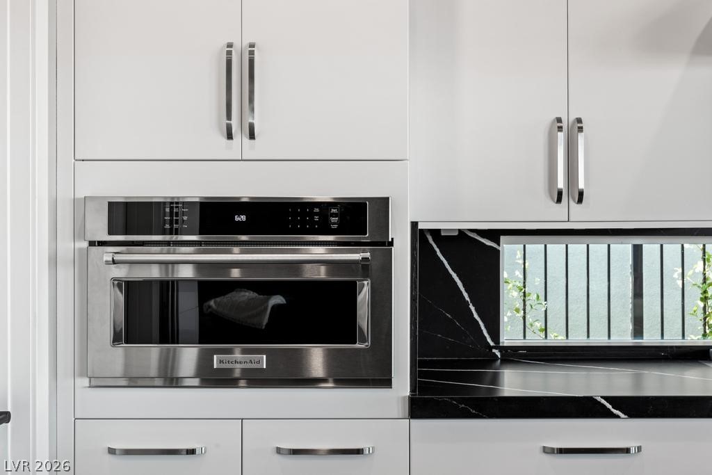 36 Thorn Creek Street