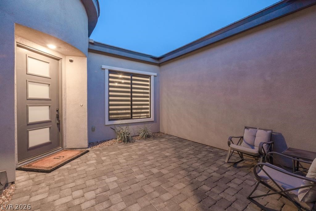 36 Thorn Creek Street