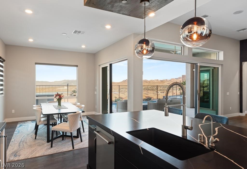 36 Thorn Creek Street