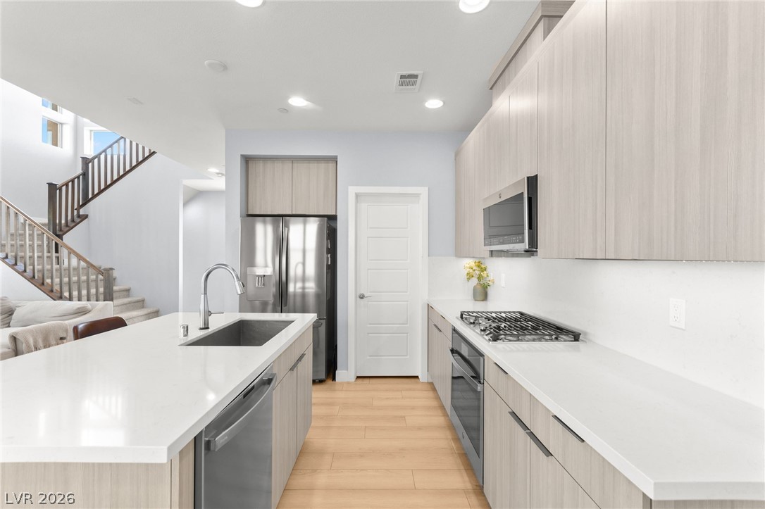 667 Angel Aura Street