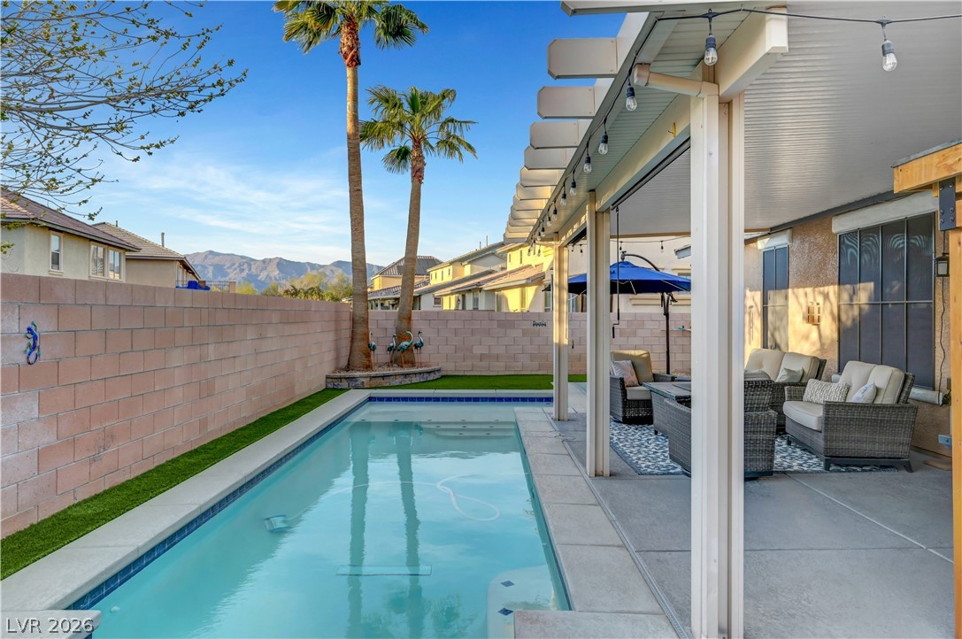 5627 Wedgefield Street