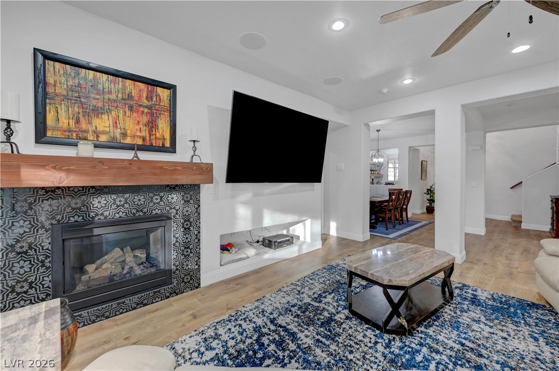 5627 Wedgefield Street