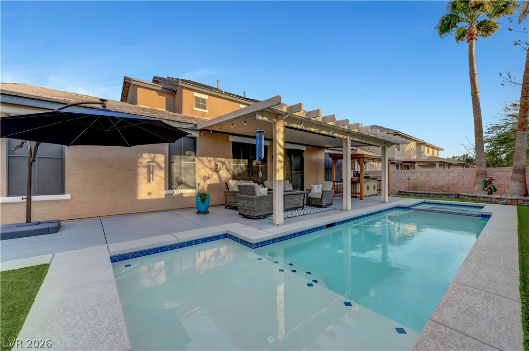 5627 Wedgefield Street