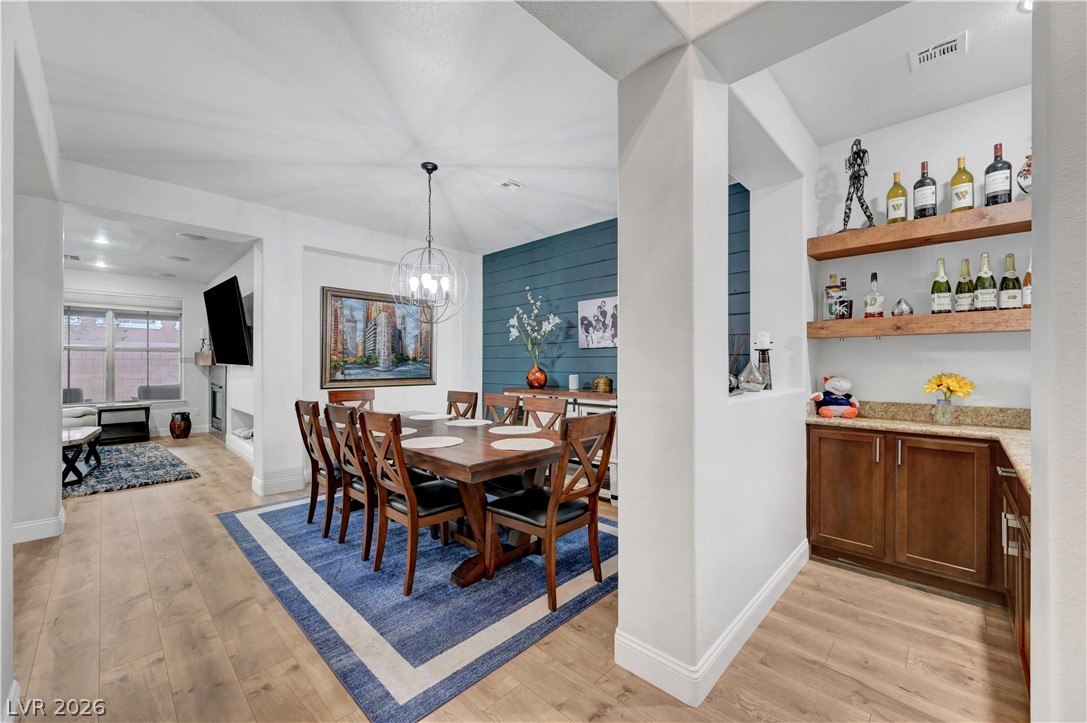 5627 Wedgefield Street