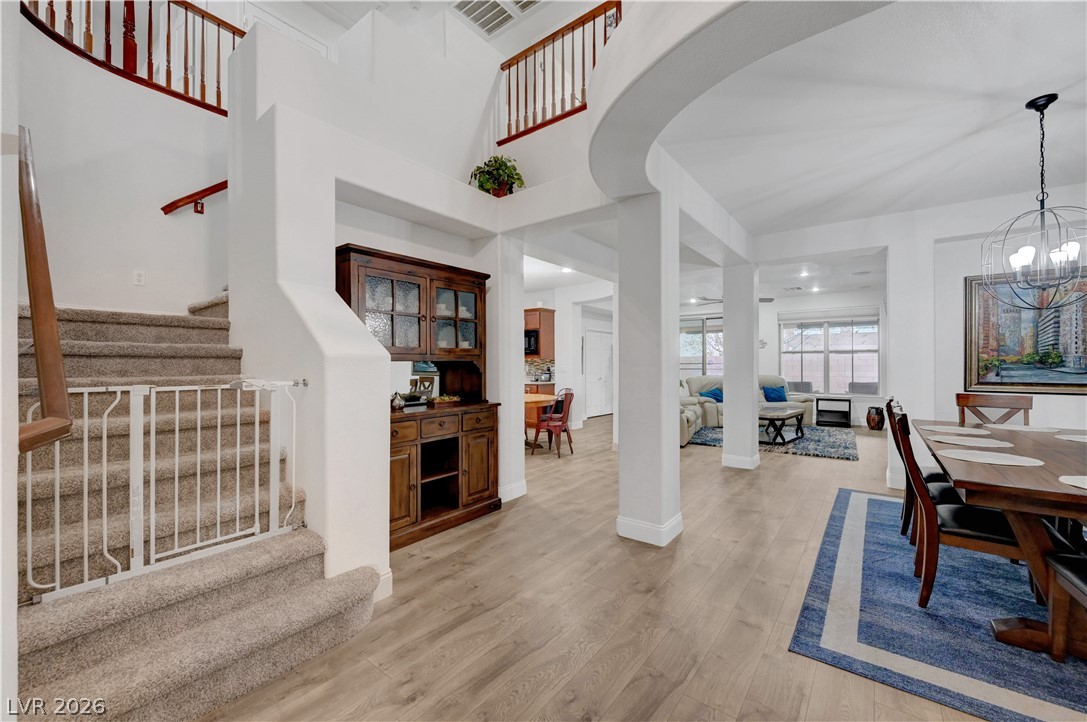 5627 Wedgefield Street