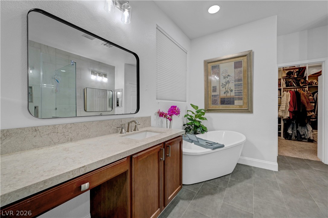 5627 Wedgefield Street