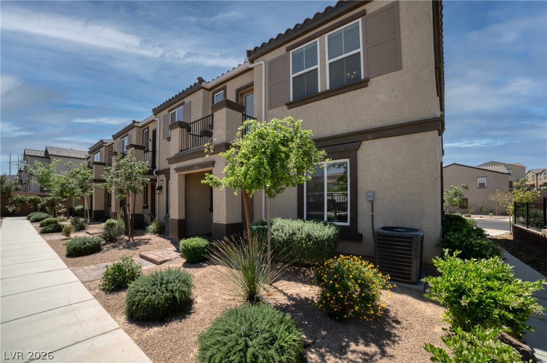 1314 Arcadia Rim Place