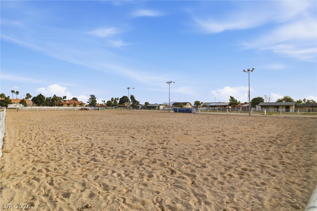 5440 Escondido Street