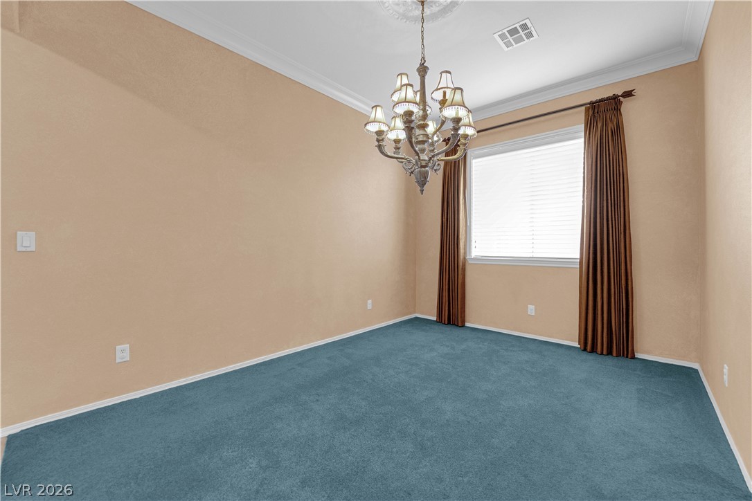 745 Diamond Bend Avenue