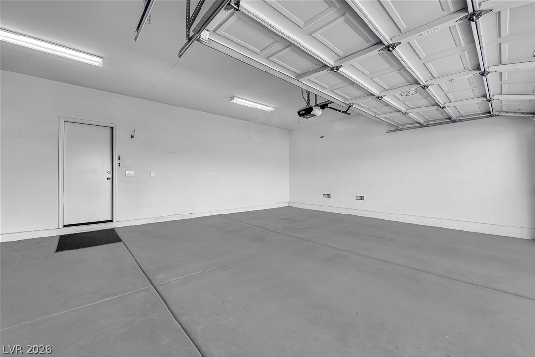 745 Diamond Bend Avenue