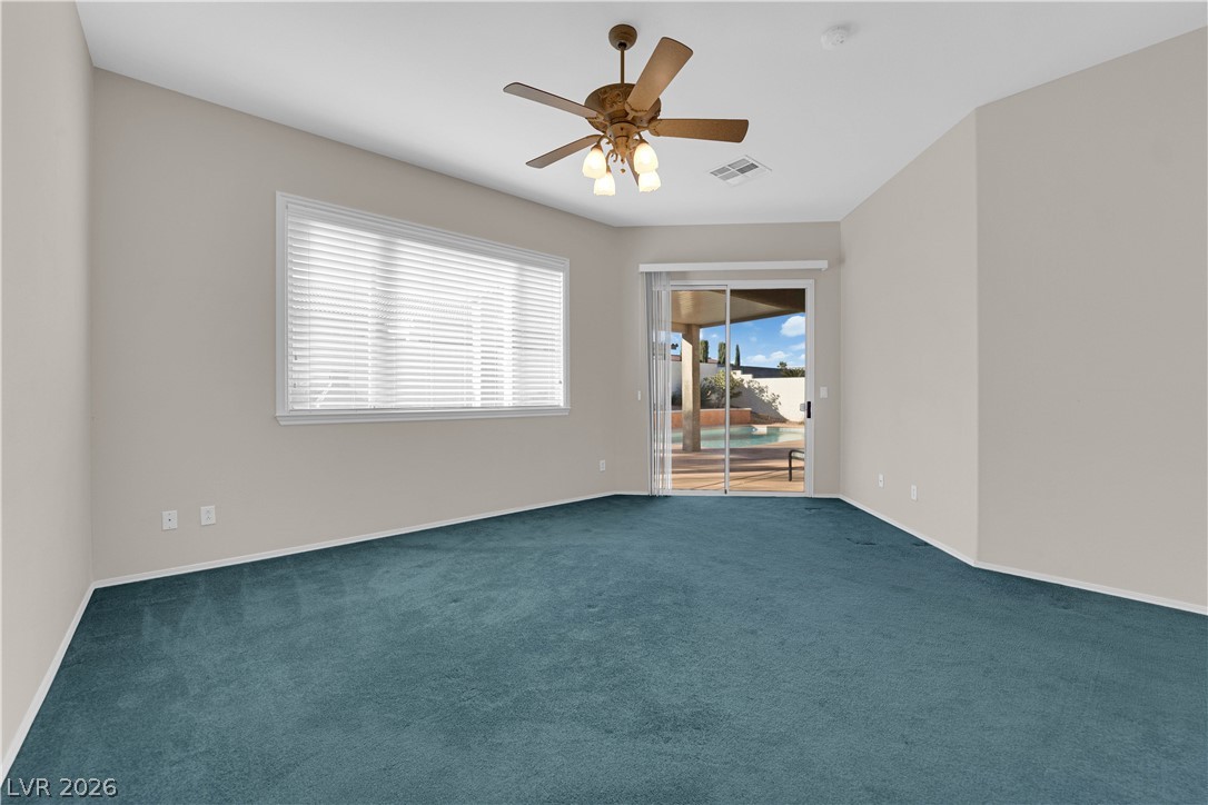 745 Diamond Bend Avenue