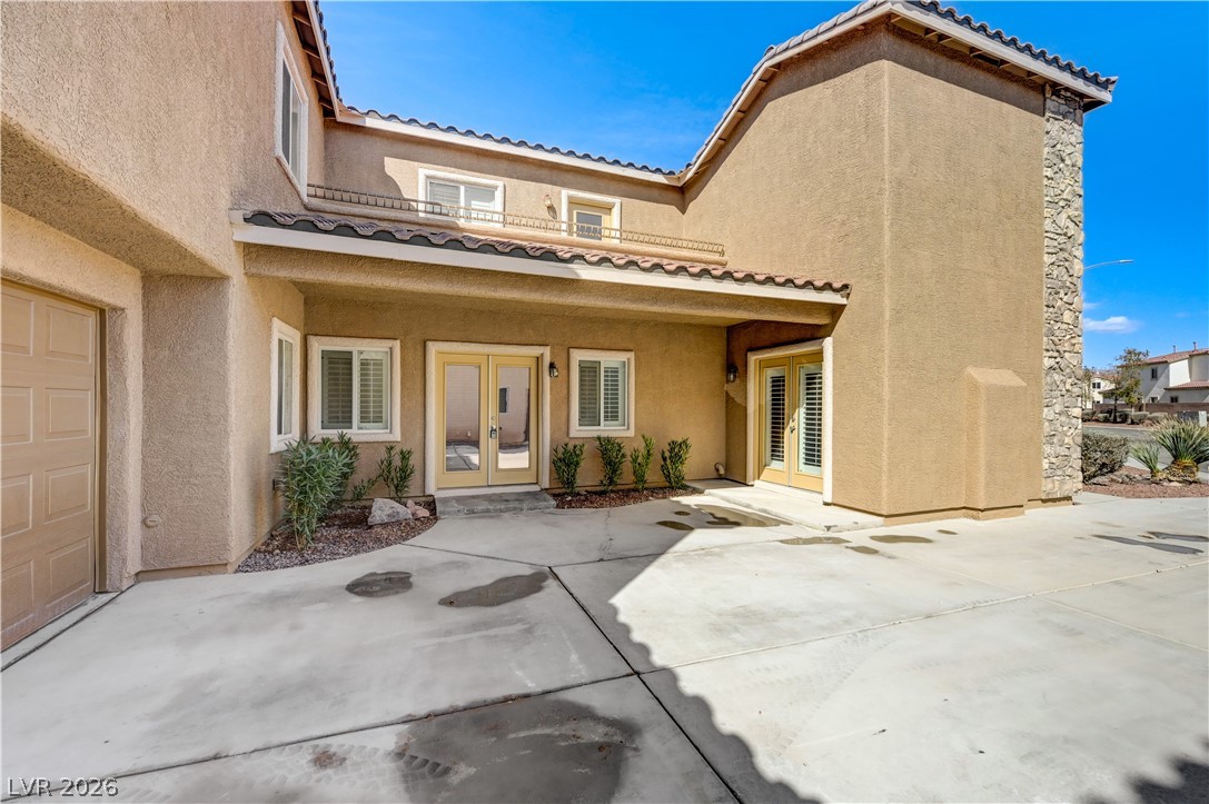 6009 Casa Antiqua Street