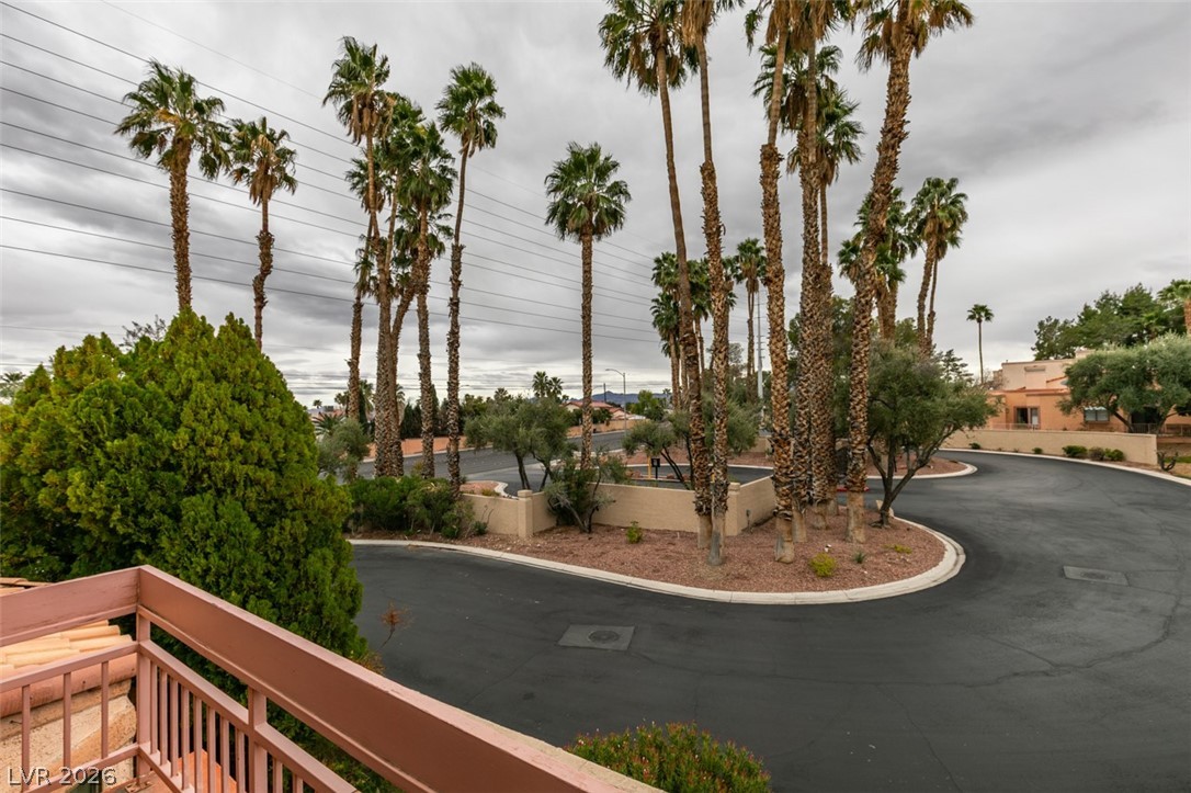 3202 Brookfield Drive