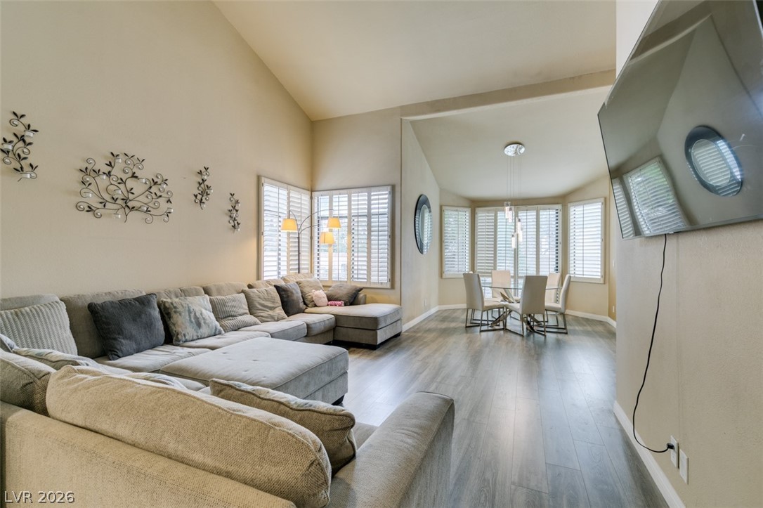 3202 Brookfield Drive