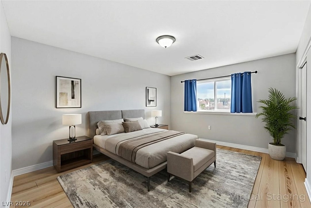 1323 West Bartlett Avenue