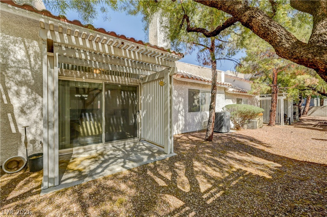6409 Blue Blossom Avenue