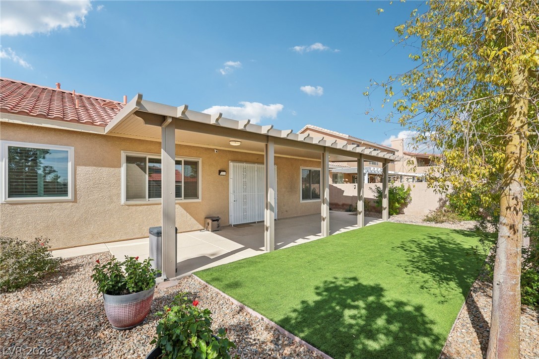 6052 Star Decker Road